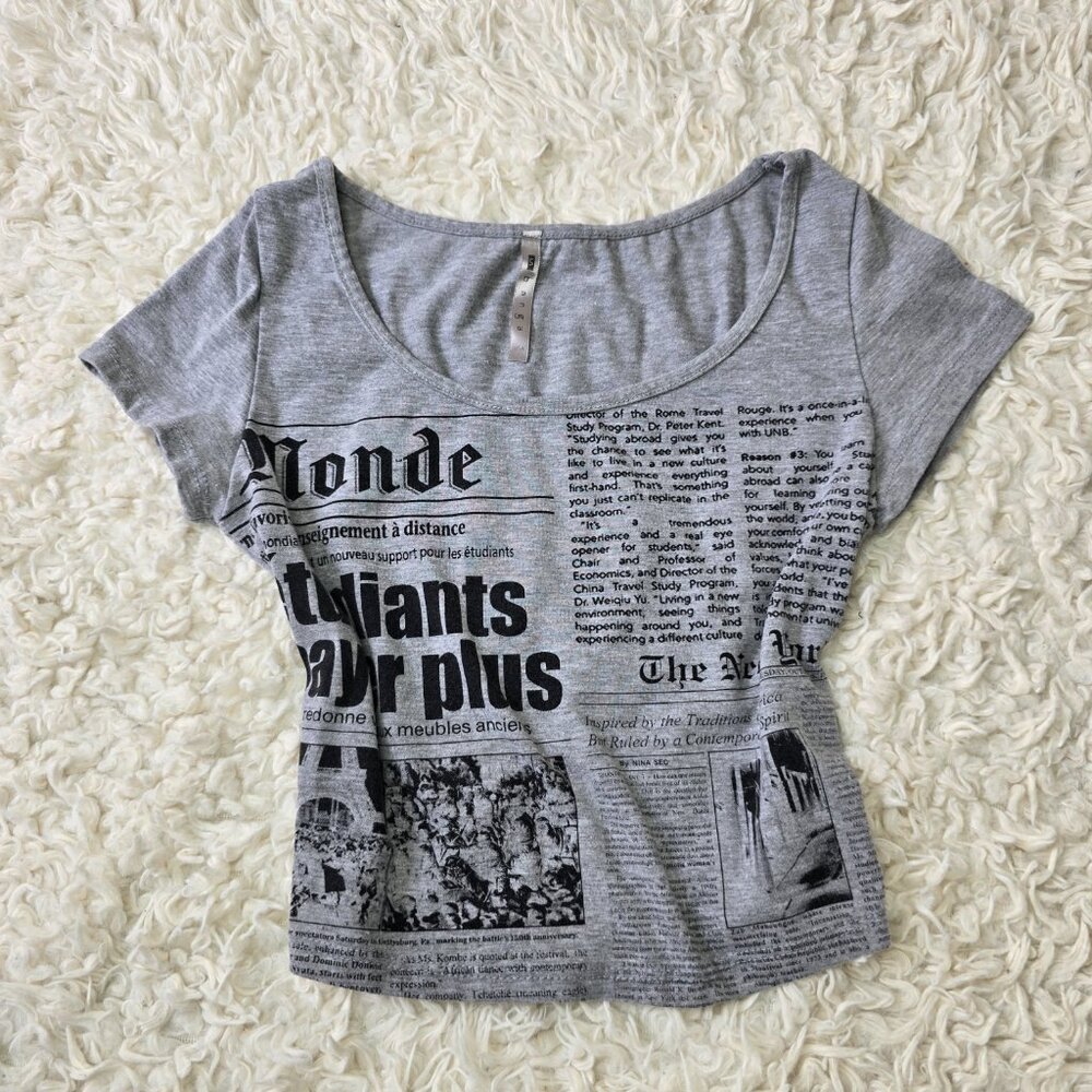 LA Banga Los Angeles Y2K Newspaper Graphic Crop Tee, Size Small
